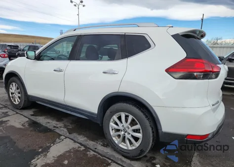 2017 Nissan Rogue S z USA, uszkodzony, nr VIN KNMAT2MV2HP579170